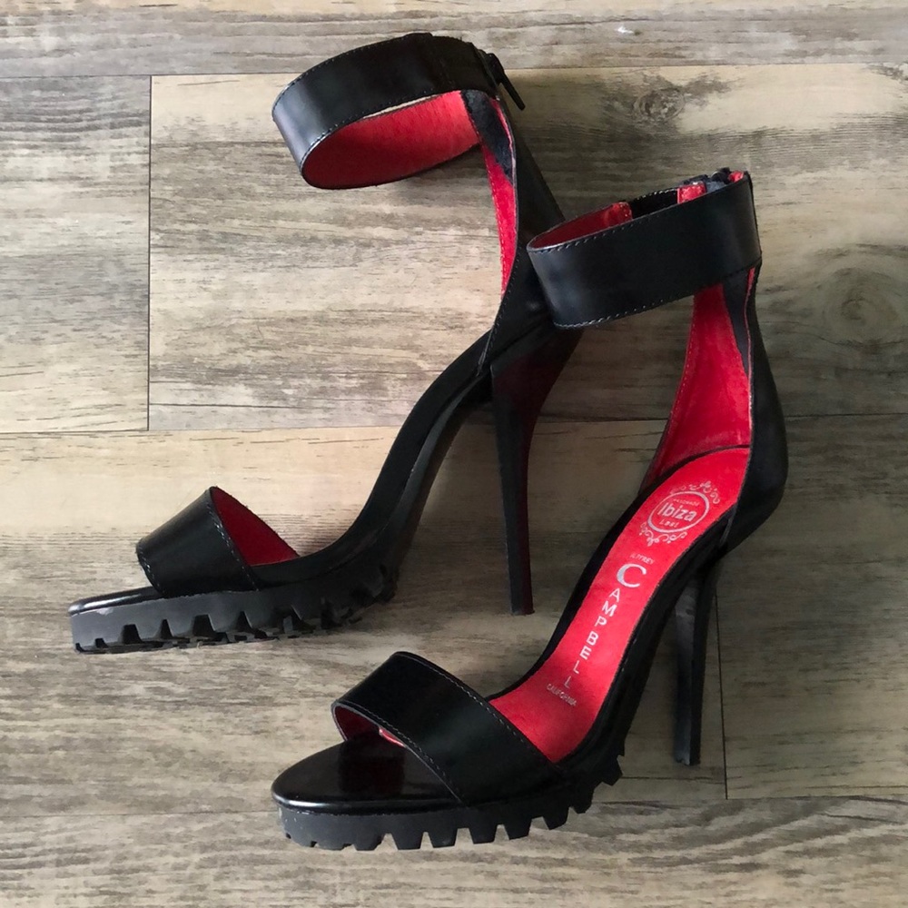 Jeffrey Campbell Black Tread Stiletto Heel